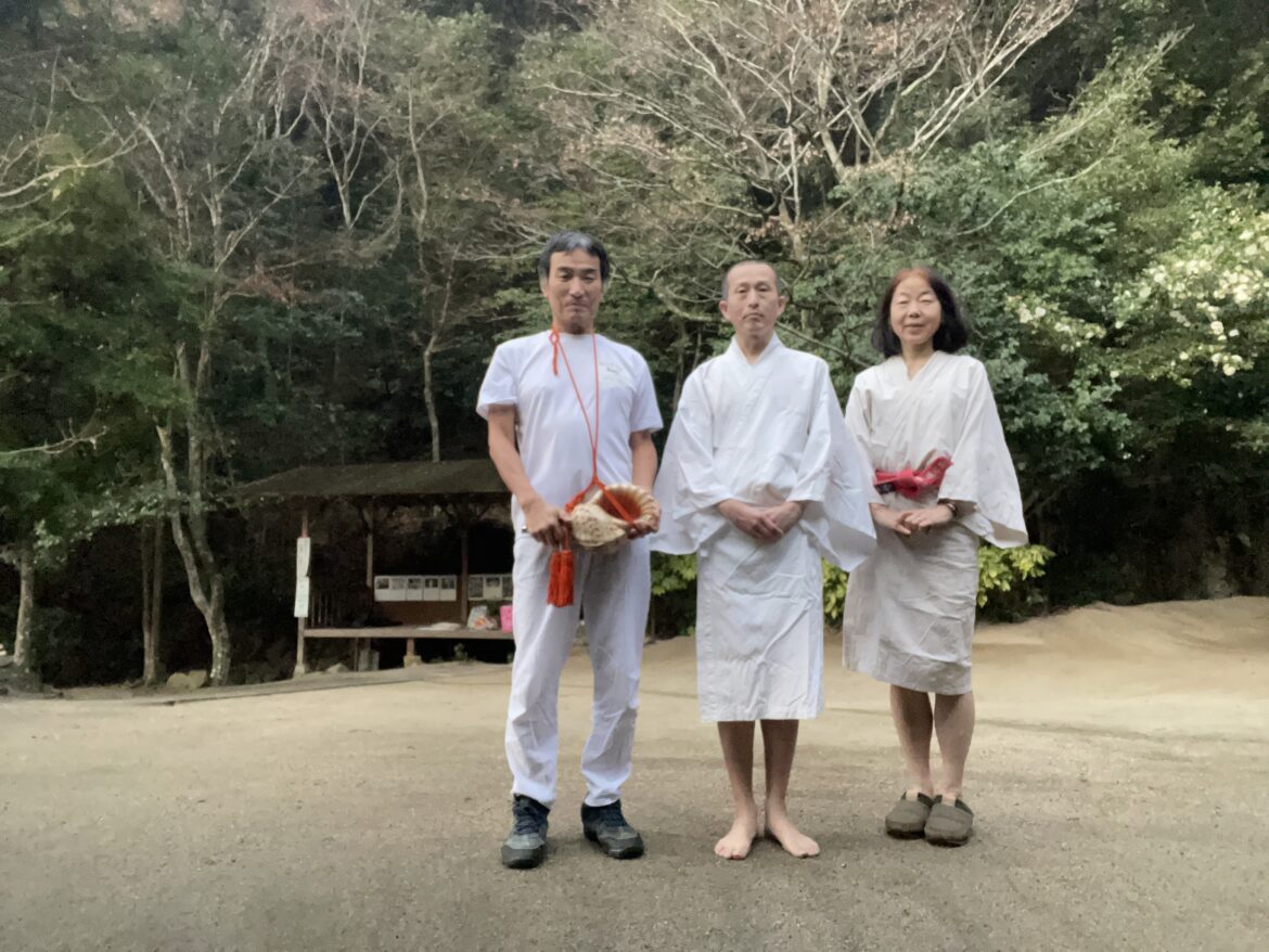 第432座 1/16（金）備えて望む滝